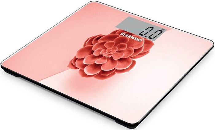 Весы напольные StarWind SSP6041; 180 кг;